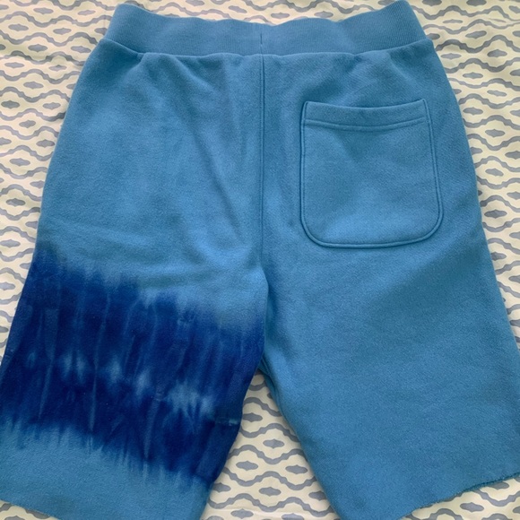 Champion Shorts - Picture 2 of 4